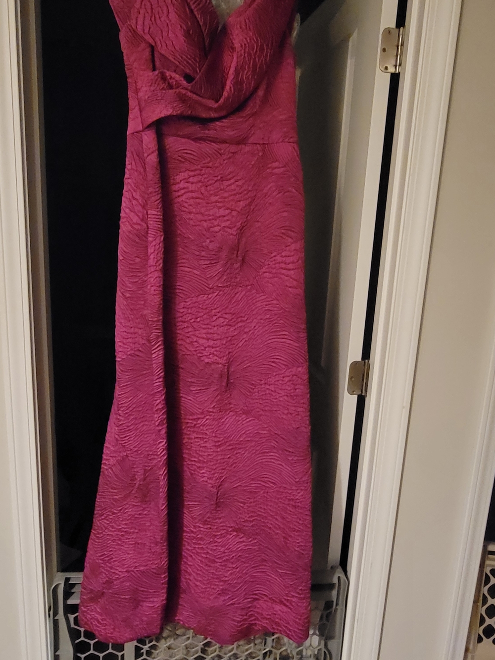 Worn 1 Time. Almost New Women's Textured Fuchsia Maxi Dress Fall Wedding Ready